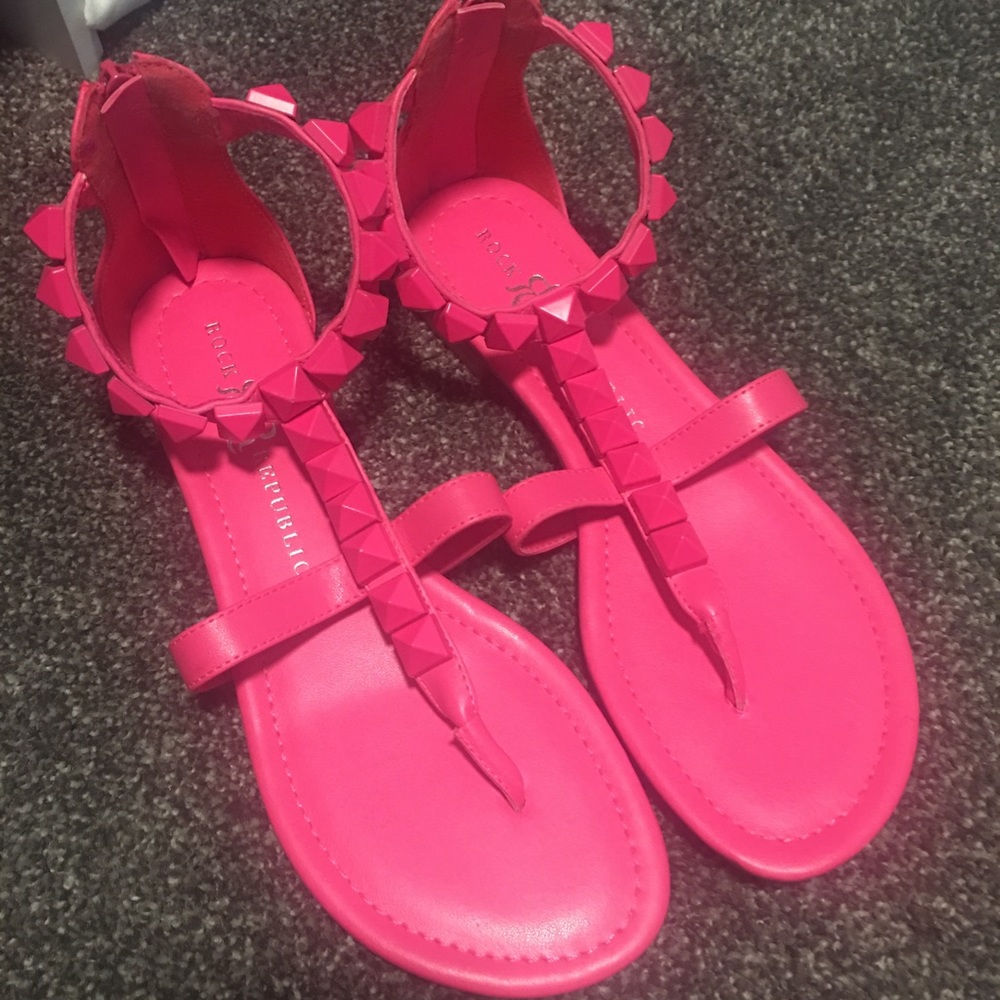 Hot Pink Rock & Republic sandals Size 8